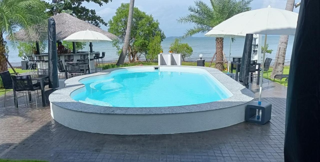 Ganze Villa Beachfront-Pool-Villa-Apartment Ko Čang Exteriér fotografie
